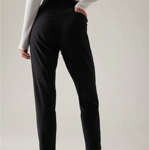 Brooklyn midrise ankle pant by Athleta in size 6